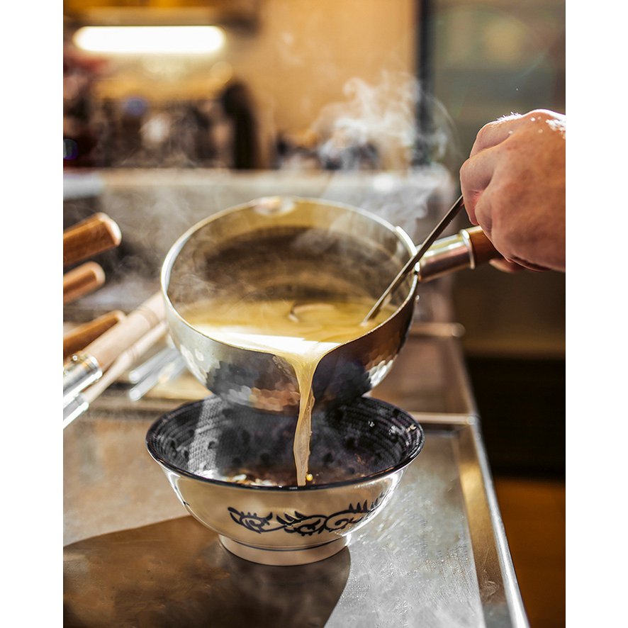 RAMEN; TRADITIONAELLE UND MODERNE SOULDFOOG-REZEPTE